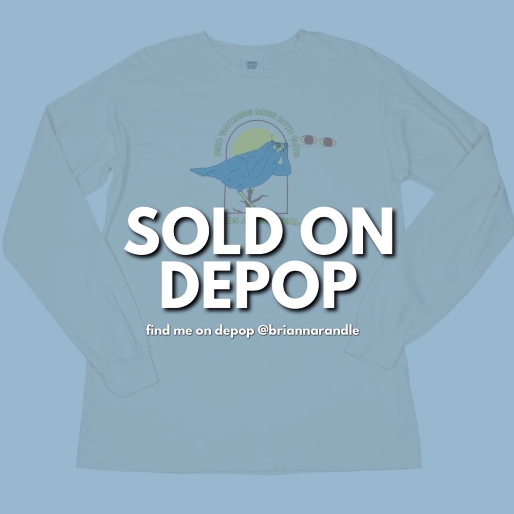 Birds Aren’t Real novelty long sleeve top